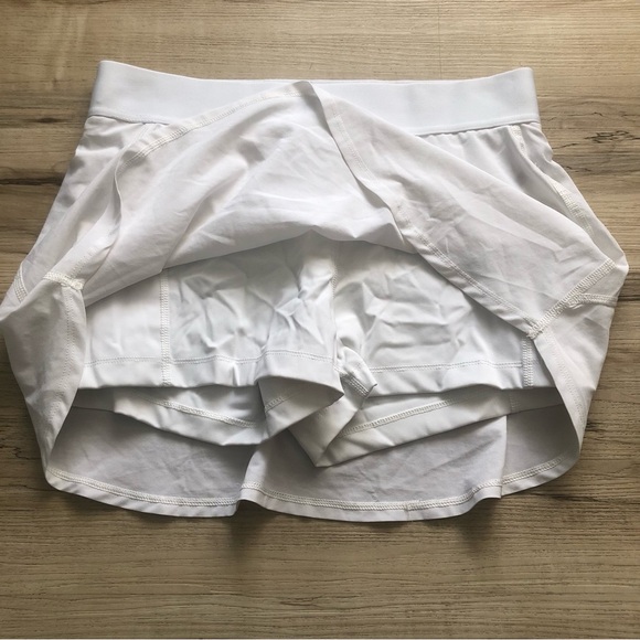 TnAction White Athletic Skort Sporty Preppy - Picture 4 of 8